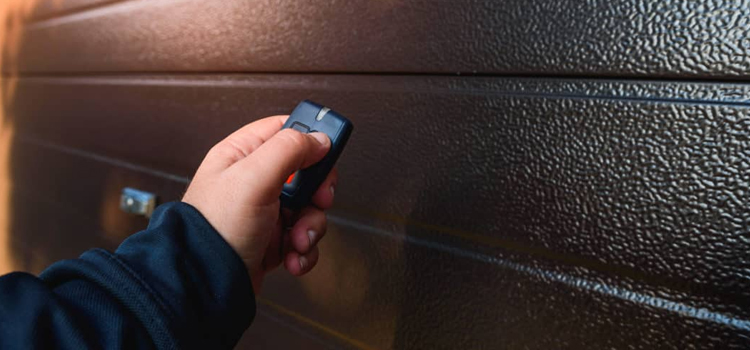 automatic door opener with remote control in El Centro