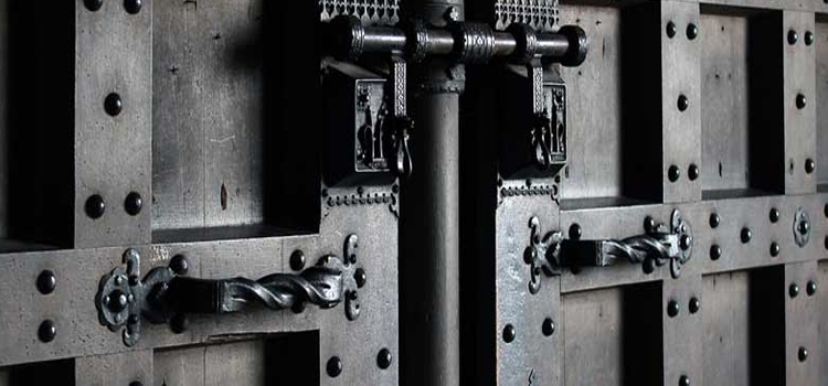 steel entry door repair in El Centro